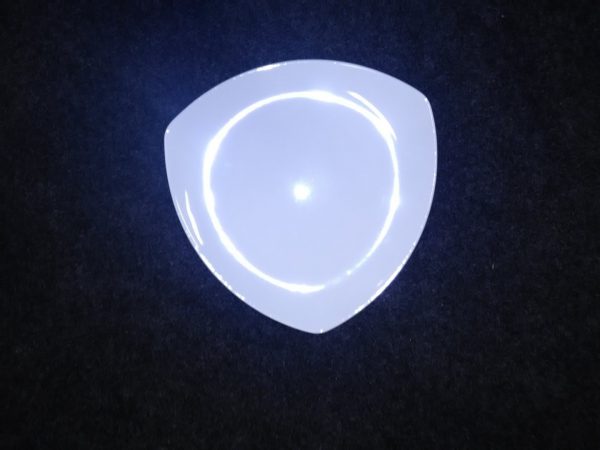 Assiette triangle