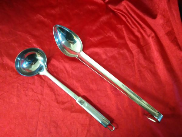 Louche et cuillère à sauce